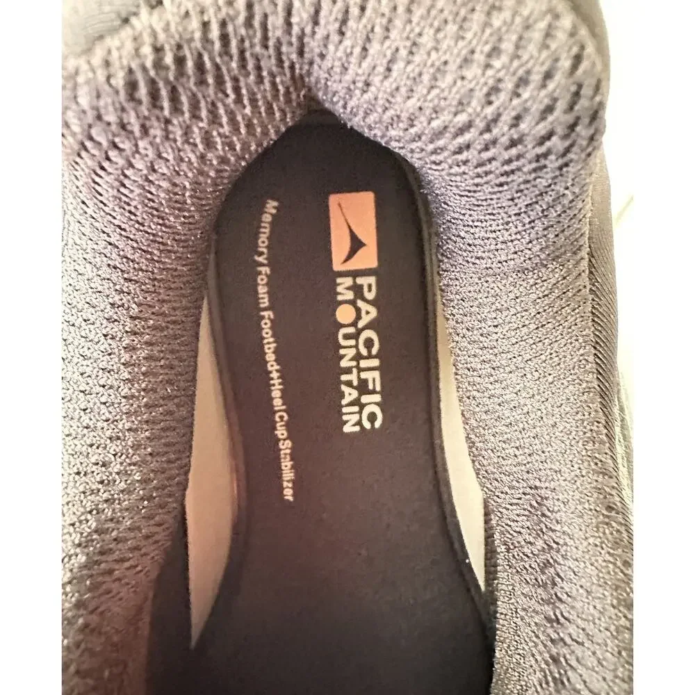 Pacific Mountain women's 7.5 Black & salmon Cheyenne Low Hiking Shoes New in box